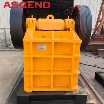 New Type Stone Crusher 40-60 Ton Per Hour For Gold Granite Line and Crushing Plant