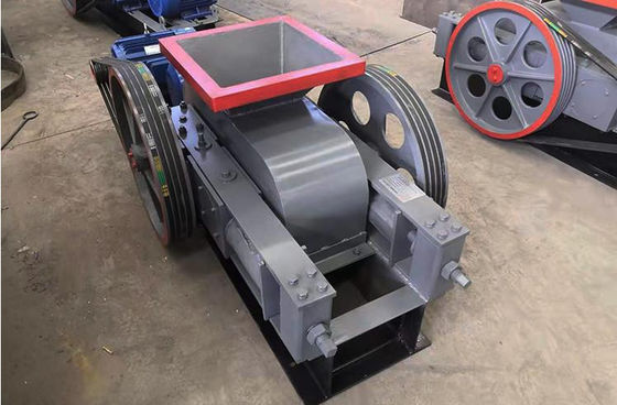 High Pressure Hydraulic Double Smooth Roller Crusher for Grinding Mini Stone Rocks